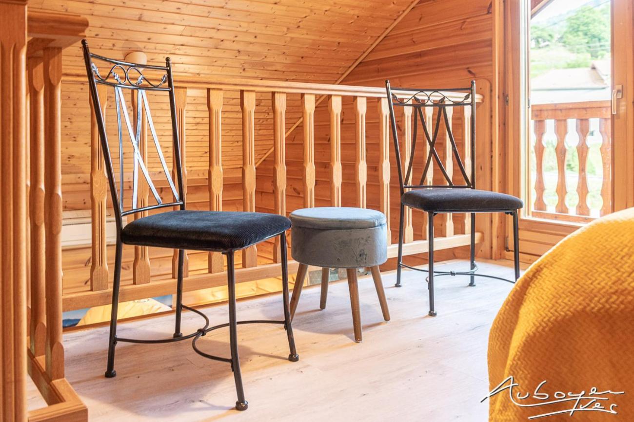 Chalet La Calougeotte, Jardin, Spa Et Sauna Prives Le Menil Luaran gambar