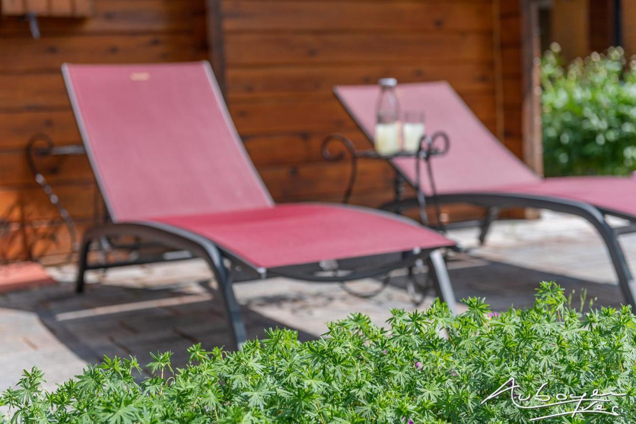 Chalet La Calougeotte, Jardin, Spa Et Sauna Prives Le Menil Luaran gambar