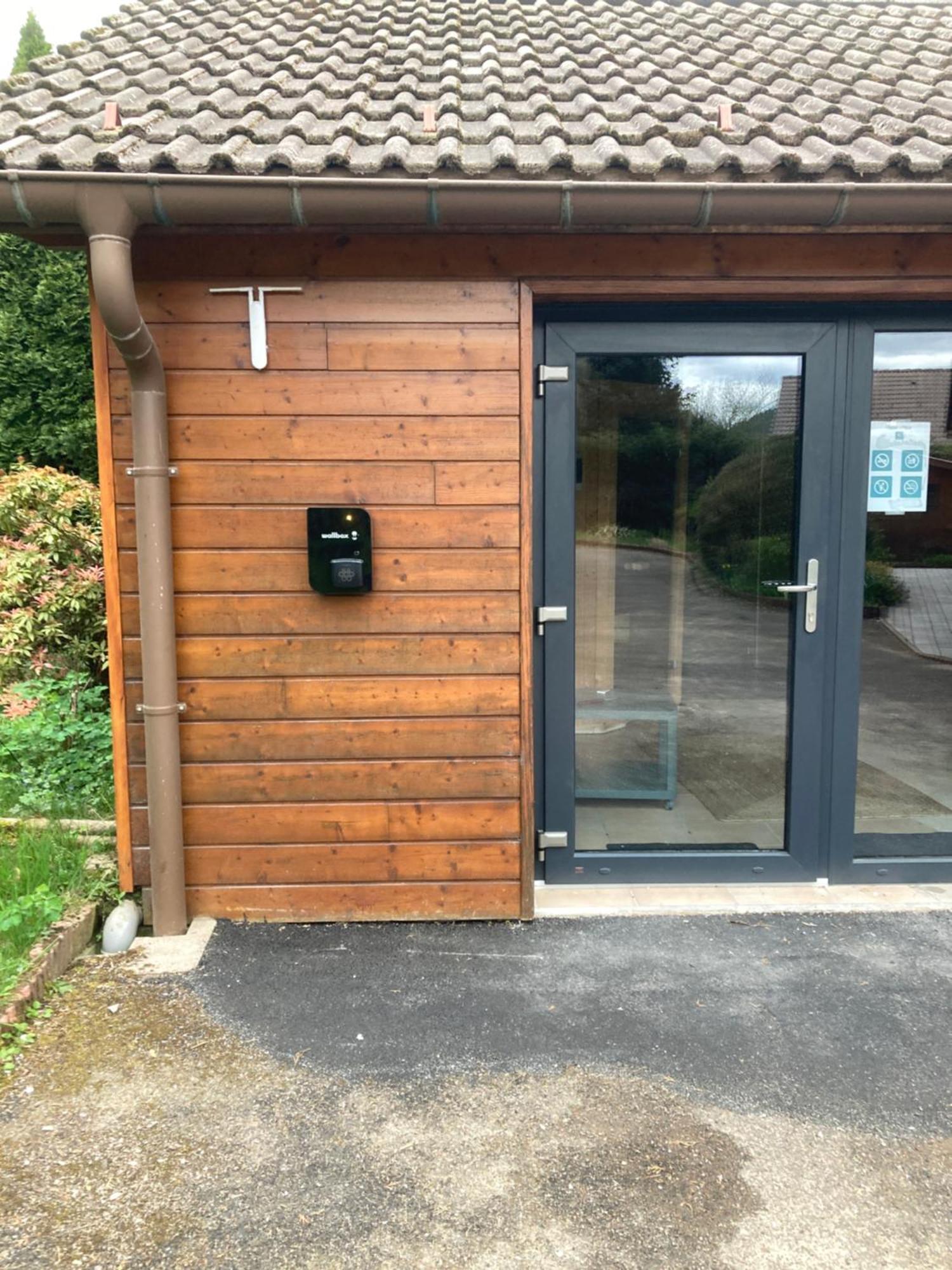 Chalet La Calougeotte, Jardin, Spa Et Sauna Prives Le Menil Luaran gambar